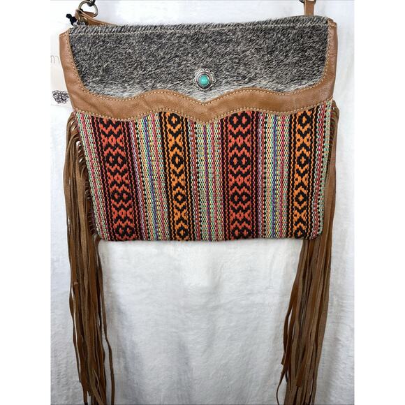 Myra Bag Laces of Color Medium Crossbody Bag Leather Cowhide Southwestern M-3975 - Picture 3 of 12